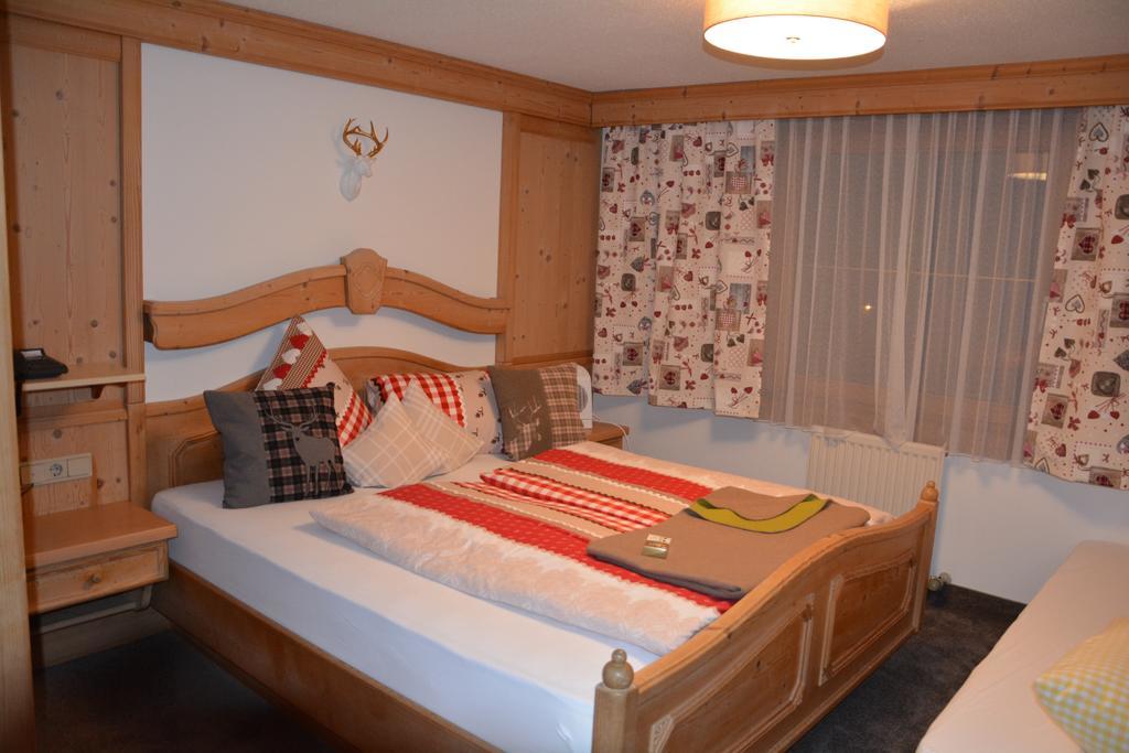 Hotel Gasthaus Schwarzenstein Гинслинг Екстериор снимка